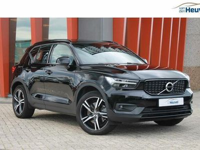 tweedehands Volvo XC40 T4 Recharge R-Design | Panoramadak | Trekhaak | Keyless | Parkeercamera