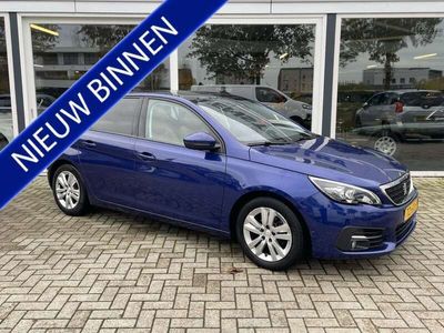 tweedehands Peugeot 308 1.2 PureTech Blue Lease Executive 50% deal 5.975,-