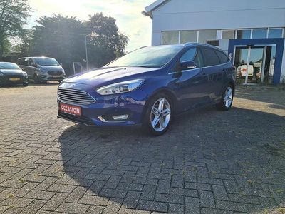 Blauw Gebruikt 2017 Ford Focus Titanium Stationwagen | € 15.999 (Eerlijke prijs)