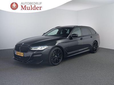 Zwart Gebruikt 2020 BMW 530 Executive Stationwagen | € 41.945 (Duur)