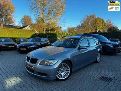 BMW 325
