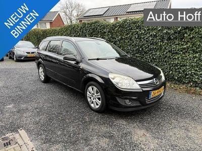 Zwart Gebruikt 2008 Opel Astra Cosmo Stationwagen | € 3.445 (Eerlijke prijs)