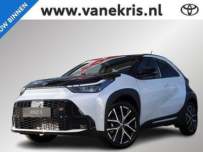 Wit Nieuw 2026 Toyota Aygo X Sport SUV | € 31.280 (Duur)