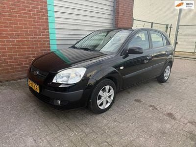 Occasion Kia Rio 97 PK (71 kW) 2007 Zwart Hatchback