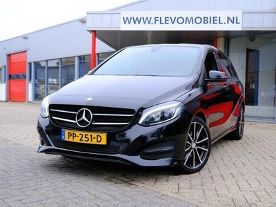 tweedehands Mercedes B180 Business Aut. Leder|LED|Navi|LMV