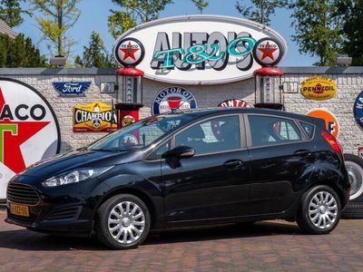 Occasion Ford Fiesta Style 65 PK (47 kW) 2014 Zwart Hatchback
