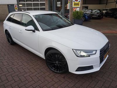 Wit Occasion 2021 Audi A4 Stationwagen | € 17.285 (Duur)
