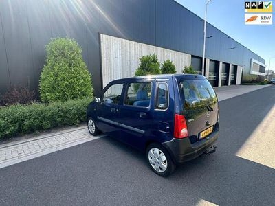 Opel Agila