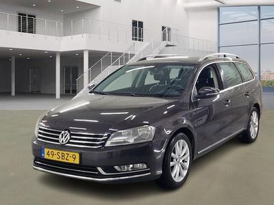 Bruin Occasion 2011 VW Passat Highline Stationwagen | € 4.495 (Eerlijke prijs)