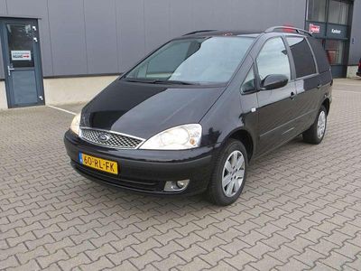 Zwart Gebruikt 2005 Ford Galaxy Futura MPV | € 2.950