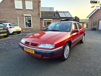 Occasion Citroën Xantia 110 PK (80 kW) 1998 Rood Hatchback