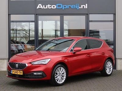 Occasion Seat Leon XCELLENCE 150 PK (110 kW) 2021 Rood, metallic lak Hatchback