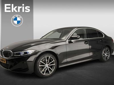 Zwart Gebruikt 2023 BMW 320 Comfort Edition Sedan | € 39.900 (Iets duurder)