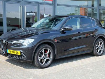 tweedehands Alfa Romeo Stelvio 2.0T 200pk AWD Sprint Veloce stoelen