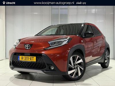 Rood Occasion 2023 Toyota Aygo X Envy SUV | € 18.749 (Duur)