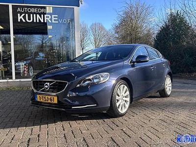 Blauw Gebruikt 2014 Volvo V40 Momentum Hatchback | € 13.450 (Duur)