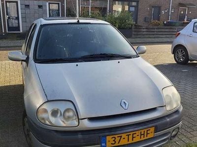 Renault Clio II