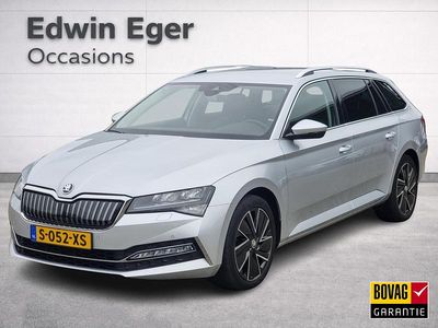 Grijs Occasion 2022 Skoda Superb Business Line Stationwagen | € 26.745 (Eerlijke prijs)