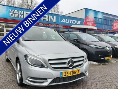 Grijs (metallic) Occasion 2012 Mercedes B200 Ambition MPV | € 6.499 (Eerlijke prijs)