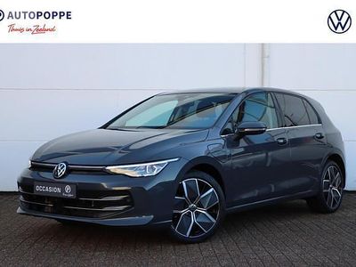 Grijs (metallic) Occasion 2025 VW Golf VIII Edition Hatchback | € 34.950 (Eerlijke prijs)