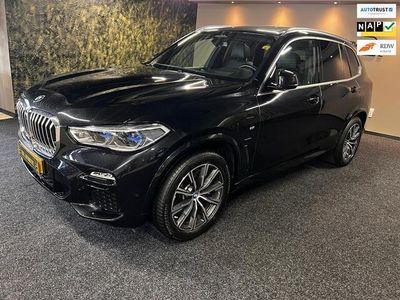 Zwart Occasion 2020 BMW X5 Executive SUV | € 77.999