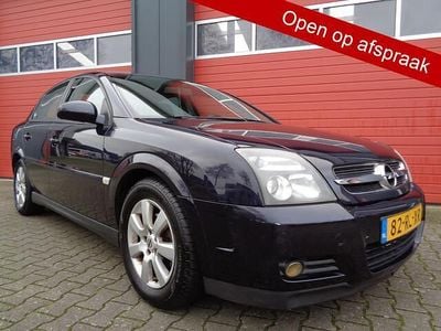 Blauw Gebruikt 2005 Opel Vectra Sedan | € 1.250 (Goede deal)