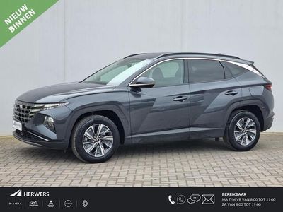 tweedehands Hyundai Tucson 1.6 T-GDI HEV Comfort 230PK Automaat / 1650kg Trekgewicht / Navigatie / Camera / Android Auto/Apple Carplay