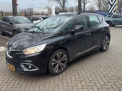 Zwart Gebruikt 2017 Renault Scénic IV Bose Edition MPV | € 9.800 (Goede deal)