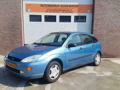 tweedehands Ford Focus 1.6-16V Collection