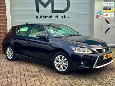 Zwart Gebruikt 2014 Lexus CT200h Business Edition Hatchback | € 10.999 (Eerlijke prijs)