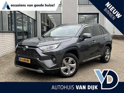 Grijs Occasion 2022 Toyota RAV4 Hybrid Style SUV | € 37.450 (Goede deal)