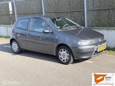 Occasion Fiat Punto Dynamic 80 PK (58 kW) 2003 Grijs Hatchback