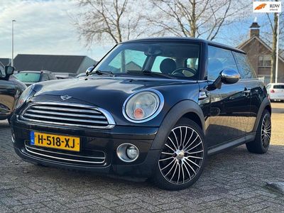 Zwart Gebruikt 2007 Mini ONE Hatchback | € 2.999 (Eerlijke prijs)
