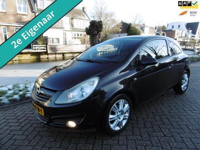 tweedehands Opel Corsa 1.4-16V 101pk Color Edition Airco Historie 2e eigenaar