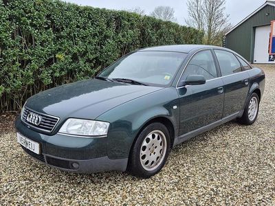Groen (metallic) Gebruikt 2000 Audi A6 Sedan | € 950