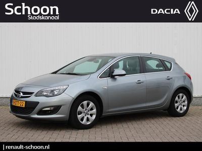 tweedehands Opel Astra 1.4 Turbo 120 PK Business +