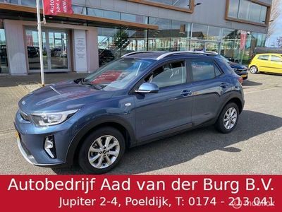 tweedehands Kia Stonic 1.0 T-GDI MHEV DynamicLine Hoge instap , Velgen , Navigatie , Camera , Climate & Cruise controle , tot 7 jaar fab garantie