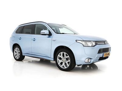 Blauw Gebruikt 2014 Mitsubishi Outlander Comfort Edition SUV | € 8.945 (Goede deal)