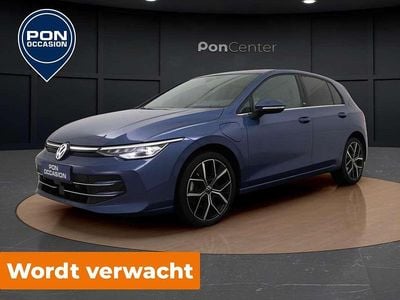 Occasion VW Golf VIII Edition 204 PK (150 kW) 2024 Blauw Hatchback