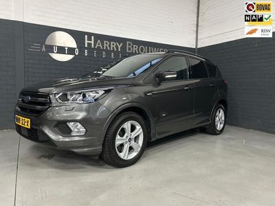 Grijs, metallic lak Occasion 2018 Ford Kuga ST-Line SUV | € 22.499