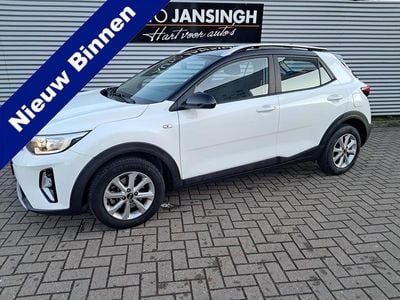 Wit Gebruikt 2021 Kia Stonic SUV | € 16.900 (Goede deal)