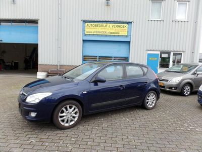 tweedehands Hyundai i30 1.6i Style