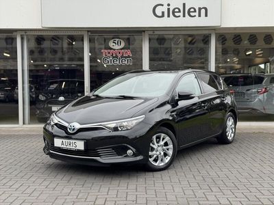 Toyota Auris Hybrid