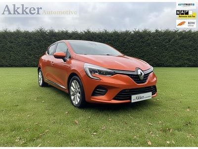 Oranje Gebruikt 2020 Renault Clio V Intens Hatchback | € 10.999 (Goede deal)