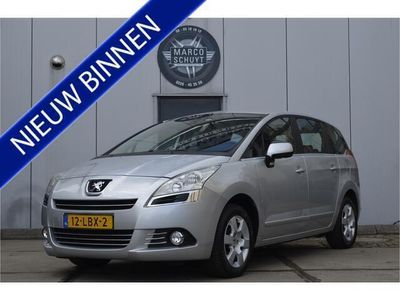 Grijs Gebruikt 2010 Peugeot 5008 MPV | € 4.250 (Iets duurder)