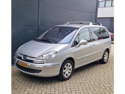 Peugeot 807