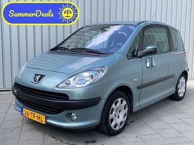 Grijs Gebruikt 2006 Peugeot 1007 MPV | € 2.745