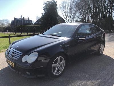 Mercedes C230