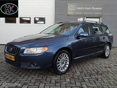 Blauw Occasion 2008 Volvo V70 Momentum Stationwagen | € 9.950 (Eerlijke prijs)