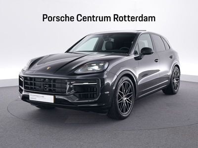 Zwart Occasion 2025 Porsche Cayenne SUV | € 119.900 (Super prijs)